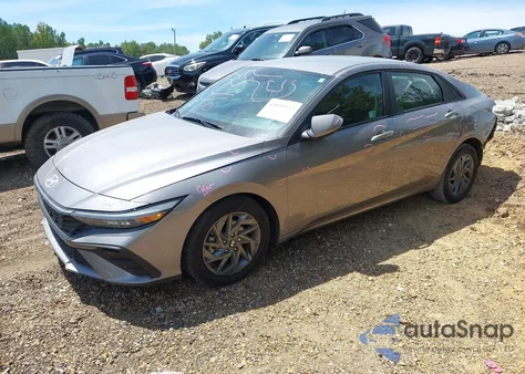 2024 Hyundai Elantra Sel from USA, damaged, VIN KMHLM4DG1RU725821